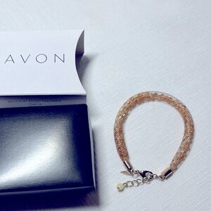 Avon Elegant Gold-Toned Bracelet. Wishing Dust Sparkle Bracelet. Gold.